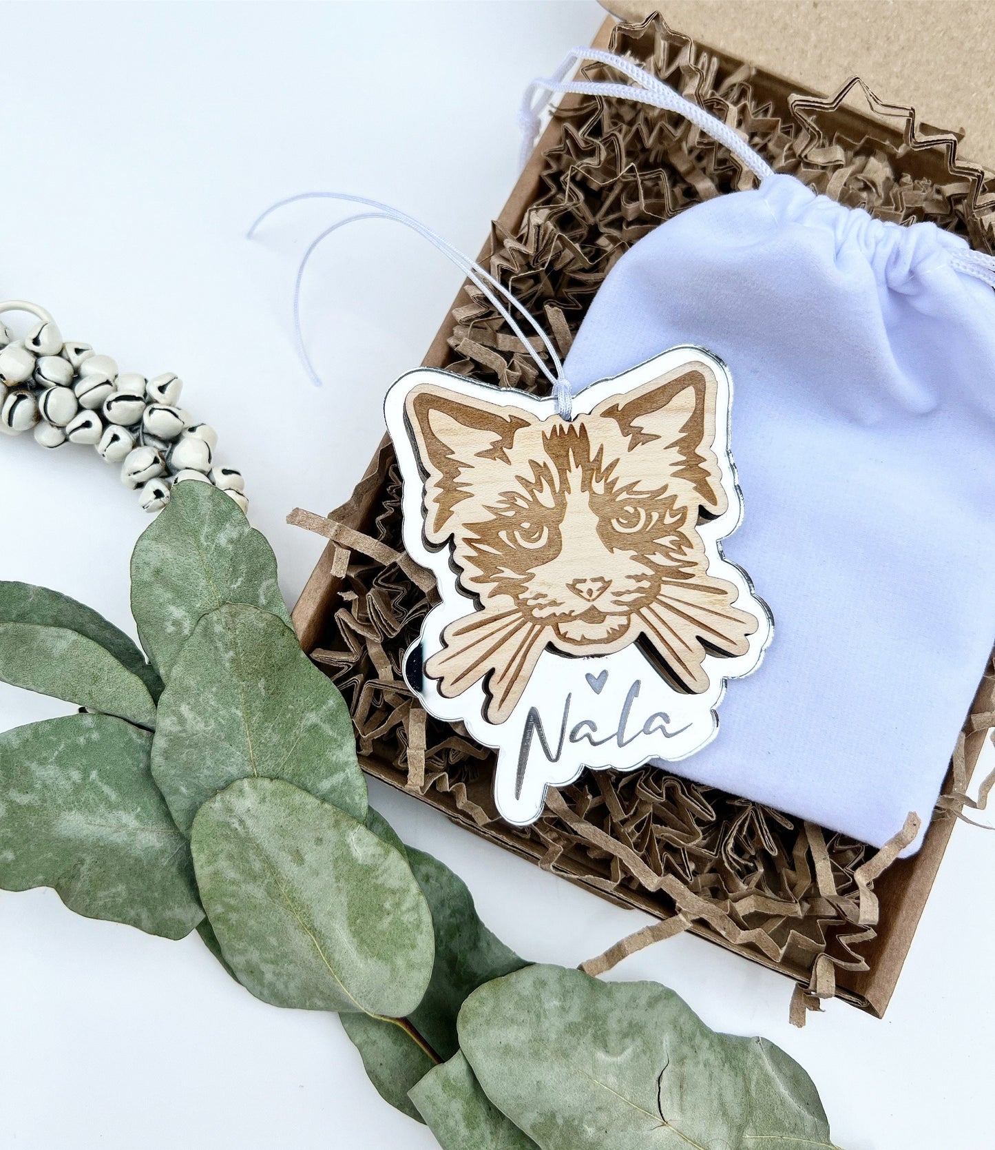 Ragdoll cat ornament
