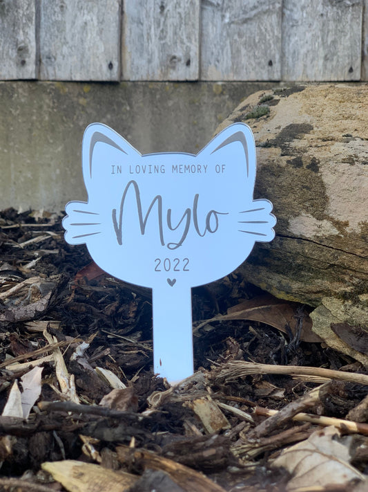 Mirrored outdoor cat memorial