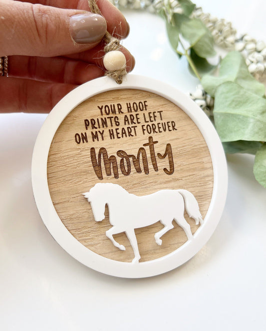 Horse sympathy ornament