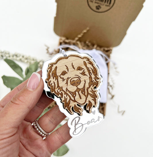 Golden retriever dog ornament