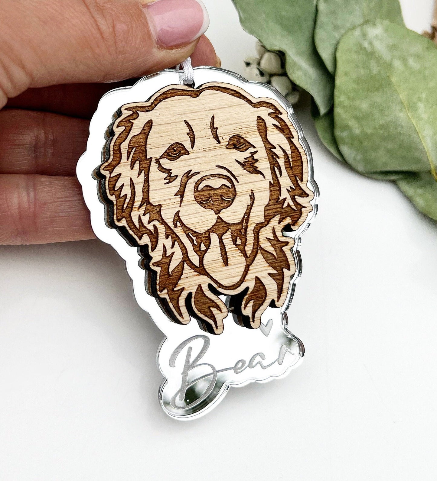 Golden retriever dog ornament