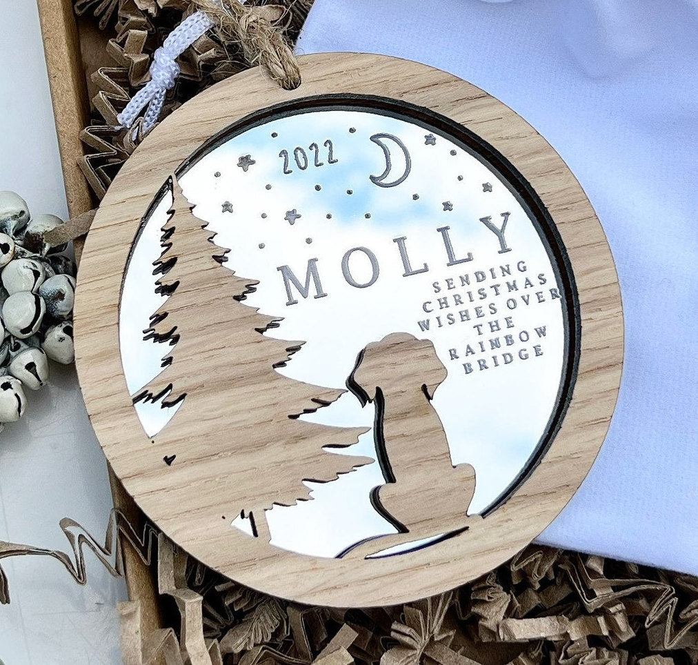 Christmas memorial ornament suitable for any pet